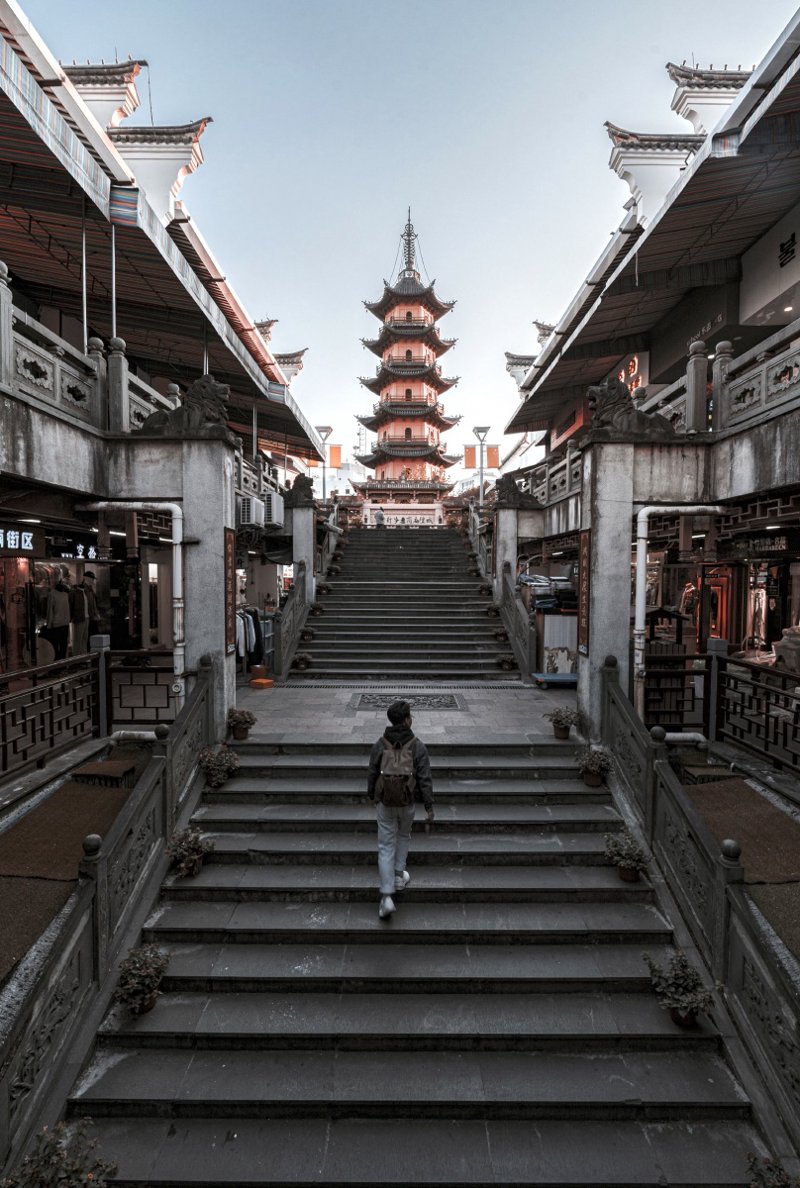 宁波建材批发：市场热点与选择攻略